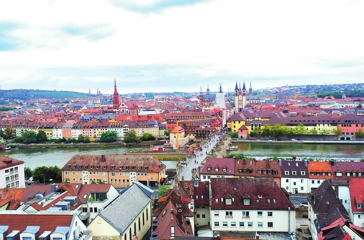 Pohled na město Würzburg.