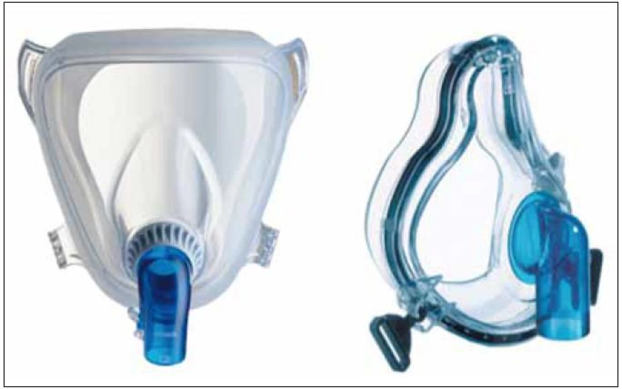 Maska pro neinvazivní plicní ventilaci.