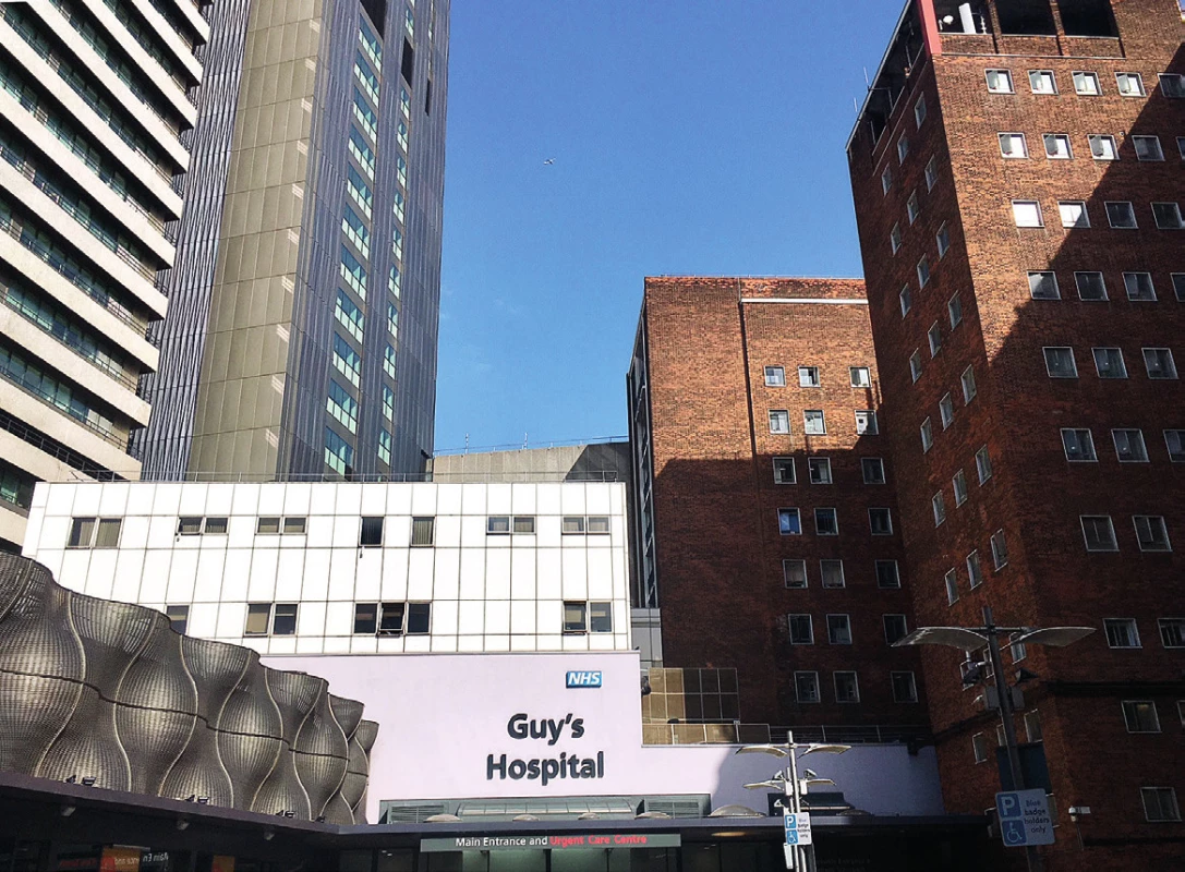 Na snímku Guy‘s hospital v Londýně