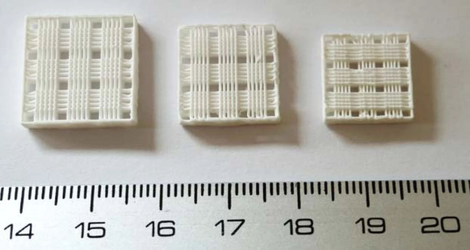 Zirconia scaffolds with different pore sizes (500, 400 and 300 μm) produced according to the CAD model shown in Fig. 1.